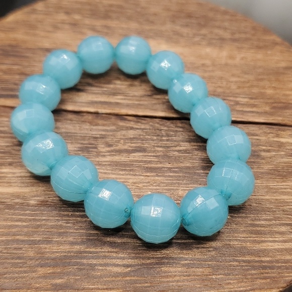 Jewelry - B2528 sky blue facet‎ beaded bracelet